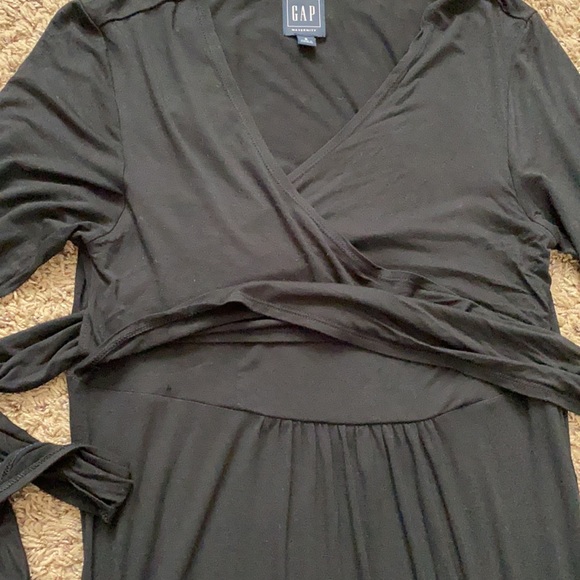 Gap maternity wrap style dress - Picture 4 of 4
